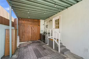 223 Chestnut Ave, Los Angeles, CA 90042 - Photo 41