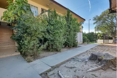 17945 Roscoe Blvd, Northridge, CA 91325 - Photo 9
