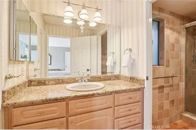 12390 Chandler Boulevard #J, Valley Village, CA 91607 - Photo 13