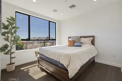 1301 Tamarind Avenue, Los Angeles, CA 90028 - Photo 15