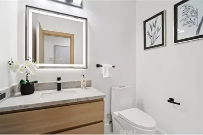 5914 Colbath Avenue, Los Angeles, CA 91401 - Photo 17