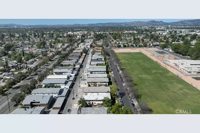 17926 Schoenborn St, Northridge, CA 91325 - Photo 19