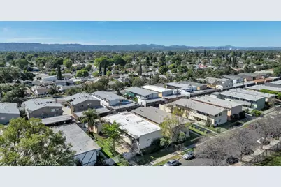 17926 Schoenborn St, Northridge, CA 91325 - Photo 21