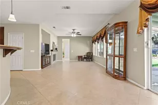 14215 Everglades Ct, Canyon Country, CA 91387 - Photo 17