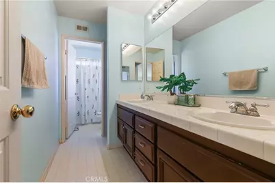 14215 Everglades Court, Canyon Country, CA 91387 - Photo 35