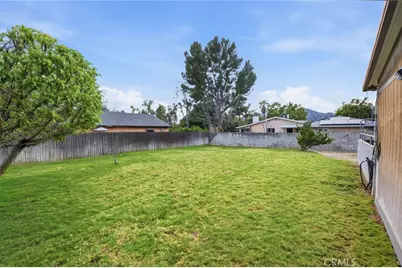 10655 Owensmouth, Chatsworth, CA 91311 - Photo 25