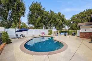 10655 Owensmouth, Chatsworth, CA 91311 - Photo 21