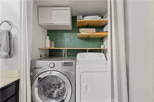 18122 Sundowner, Canyon Country, CA 91387 - Photo 17