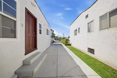 1572 S Ridgeley, Los Angeles, CA 90019 - Photo 35