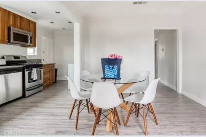 1572 S Ridgeley, Los Angeles, CA 90019 - Photo 5