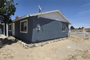 40974 156th St, Lake Los Angeles, CA 93535 - Photo 7