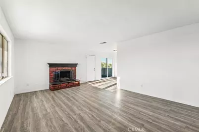 40974 156th Street, Lake Los Angeles, CA 93535 - Photo 9