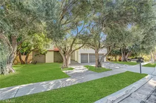 27064 Esward Dr, Calabasas, CA 91301 - Photo 3