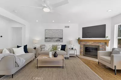 20768 Skouras Drive, Winnetka, CA 91306 - Photo 9