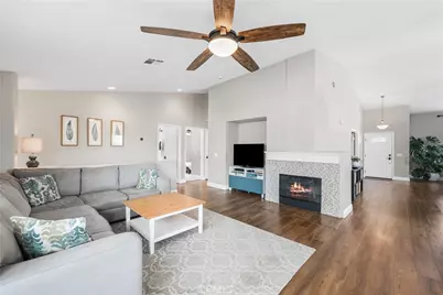 41006 Vista Rambia, Palmdale, CA 93551 - Photo 13