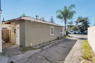 11849 Hart St, North Hollywood, CA 91605 - Photo 3