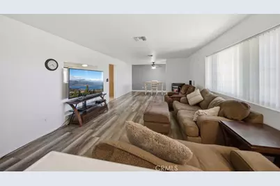 8155 W Avenue E, Lancaster, CA 93536 - Photo 7