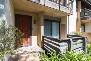 21900 Marylee St, Woodland Hills, CA 91367 - Photo 3