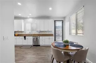 19904 Holly Dr, Saugus, CA 91350 - Photo 11