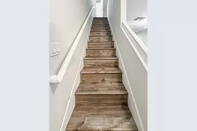 7050 Shoup Avenue #178, Canoga Park, CA 91303 - Photo 23