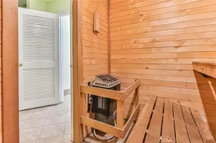 7050 Shoup Ave, Canoga Park, CA 91303 - Photo 49