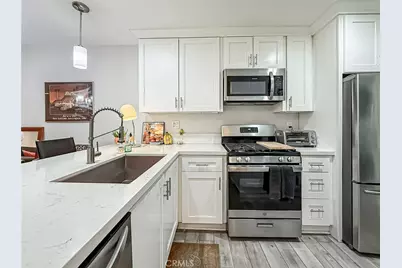 7050 Shoup Avenue #178, Canoga Park, CA 91303 - Photo 9