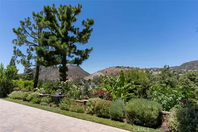 7371 Westcliff, West Hills, CA 91307 - Photo 35