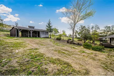 30617 Buckskin, Tehachapi, CA 93561 - Photo 31