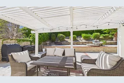 27563 Open Crest, Saugus, CA 91350 - Photo 29