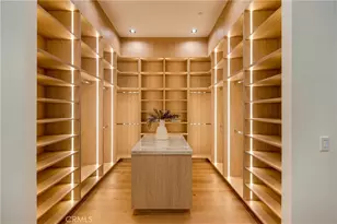 11826 Kling St, Valley Village, CA 91607 - Photo 43