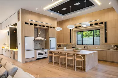 11826 Kling Street, Valley Village, CA 91607 - Photo 19