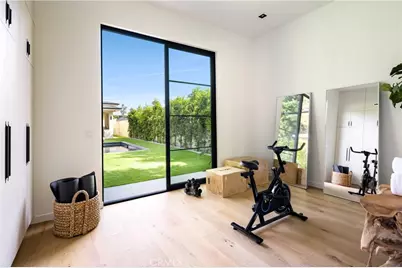 11826 Kling Street, Valley Village, CA 91607 - Photo 59