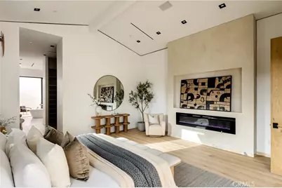 11826 Kling Street, Valley Village, CA 91607 - Photo 39