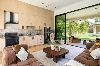 11826 Kling Street, Valley Village, CA 91607 - Photo 59