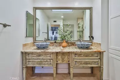 4658 Tam Oshanter Drive, Thousand Oaks, CA 91362 - Photo 37