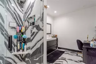 12608 Califa St, Valley Village, CA 91607 - Photo 43