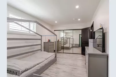 12608 Califa Street, Valley Village, CA 91607 - Photo 35