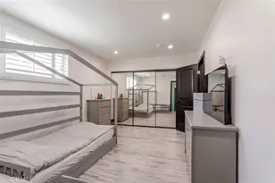 12608 Califa St, Valley Village, CA 91607 - Photo 35