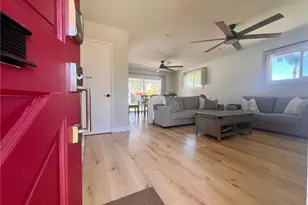 20933 Hemmingway St, Canoga Park, CA 91304 - Photo 3