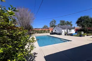 20933 Hemmingway St, Canoga Park, CA 91304 - Photo 25