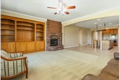 3643 Mountain Shadows Court, Palmdale, CA 93551 - Photo 9