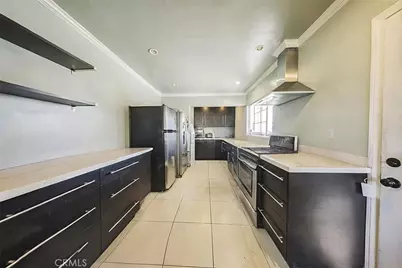 14305 Osborne Street, Panorama City, CA 91402 - Photo 7