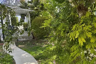 1042 W 15th, San Pedro, CA 90731 - Photo 25