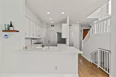 23147 Napa, Valencia, CA 91354 - Photo 17