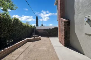 8150 Kelvin Ave, Winnetka, CA 91306 - Photo 43