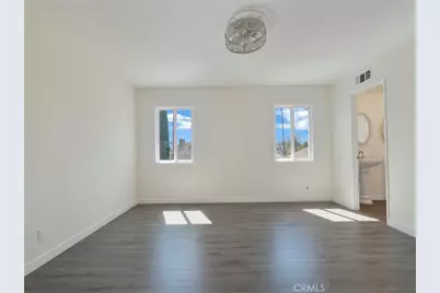 8150 Kelvin Avenue, Winnetka, CA 91306 - Photo 29