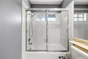 18326 Elkwood, Reseda, CA 91335 - Photo 35