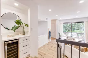 21900 Marylee St, Woodland Hills, CA 91367 - Photo 15