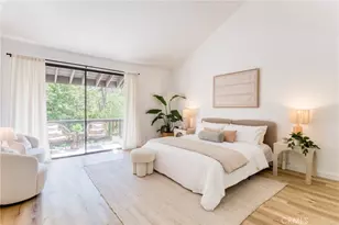 21900 Marylee St, Woodland Hills, CA 91367 - Photo 23