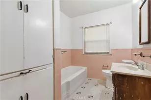 10314 Encino, Granada Hills, CA 91344 - Photo 25